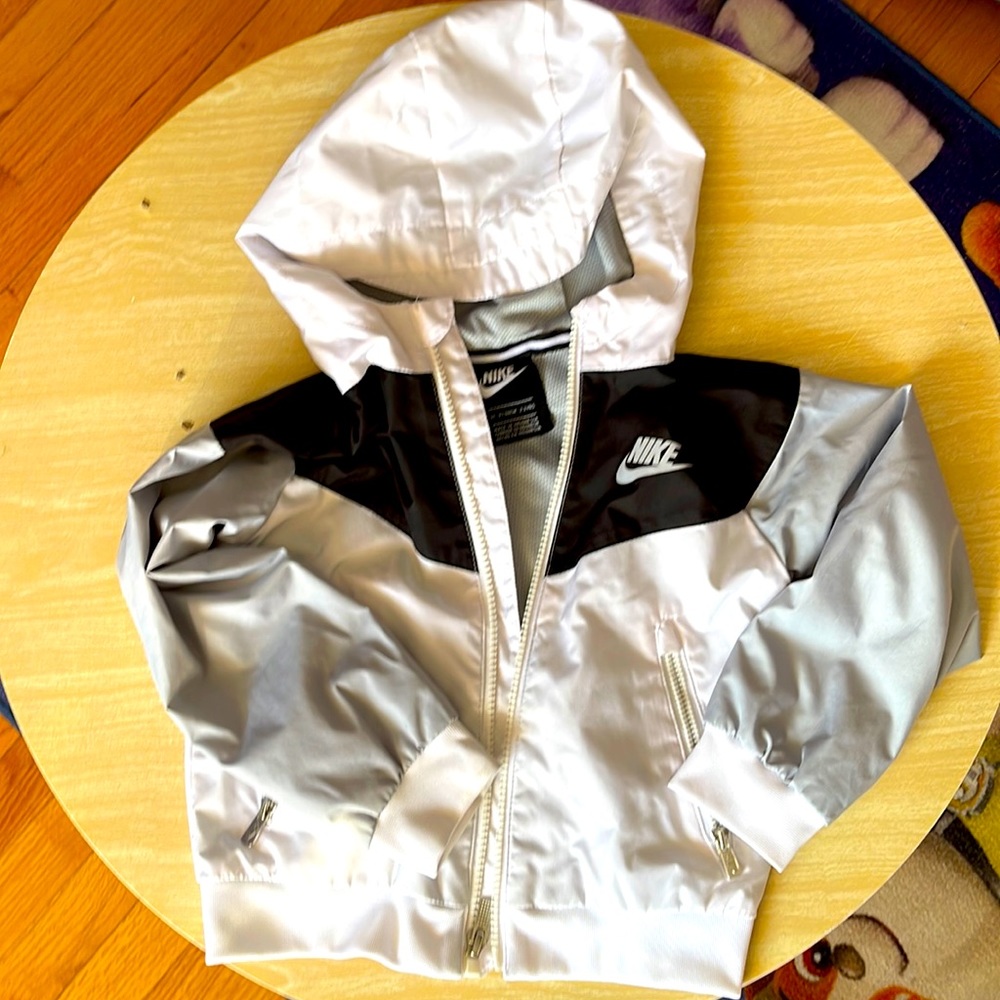 NIKE Sportswear Windrunner Jacket